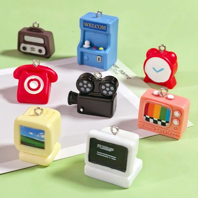 Vintage Alarm Clock - 8 adet 3D Mini Bilgisayar Oyun