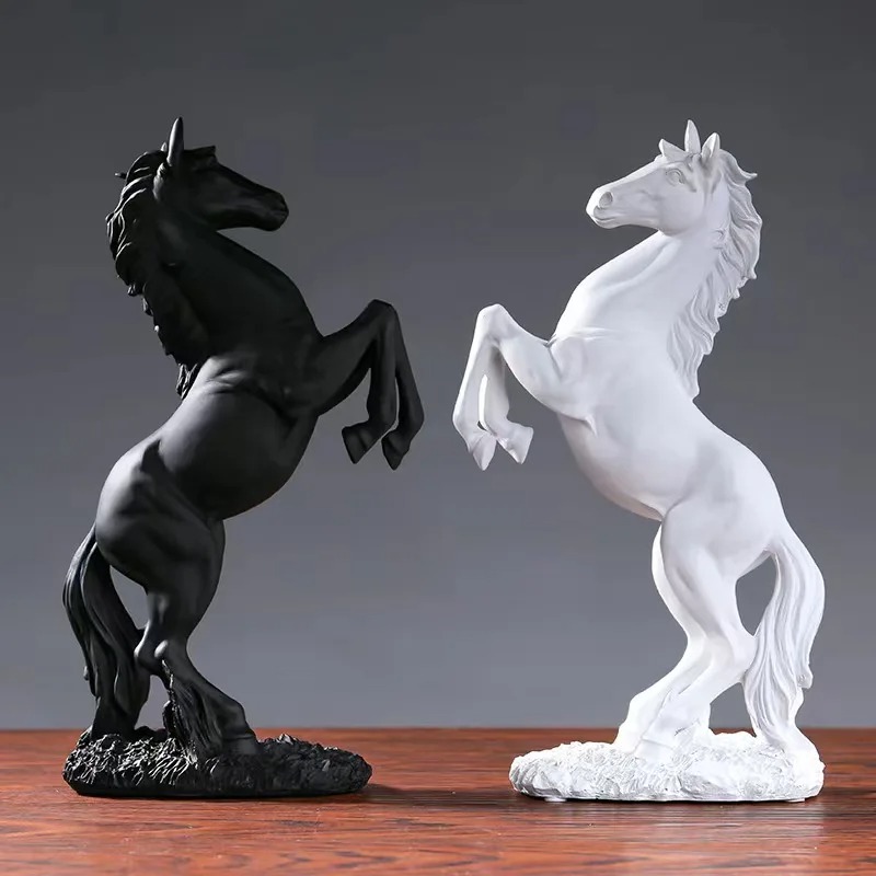 Victory Home Decor - Avrupa Tarzı Ev Reçine Zafer Atı