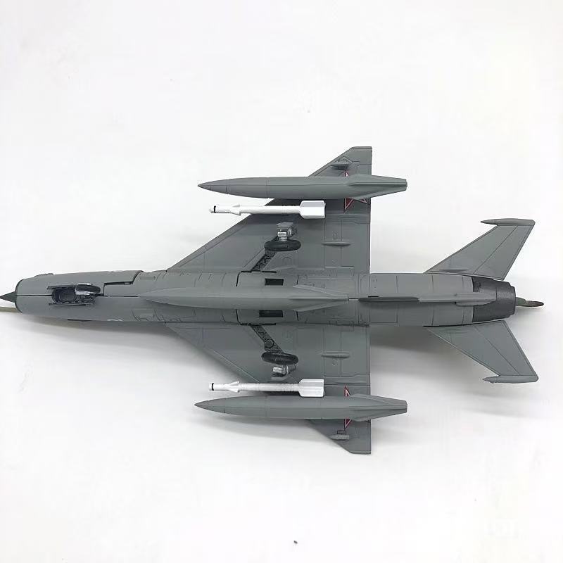 1: 72 Sovyet Mig-21 Savaş Uçağ - Home Decor Enthusiast incelemesi ve fiyatı